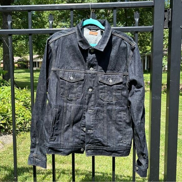 J Crew Classic Denim Jacket in Dark Blue Rinse Wash - Picture 3 of 11